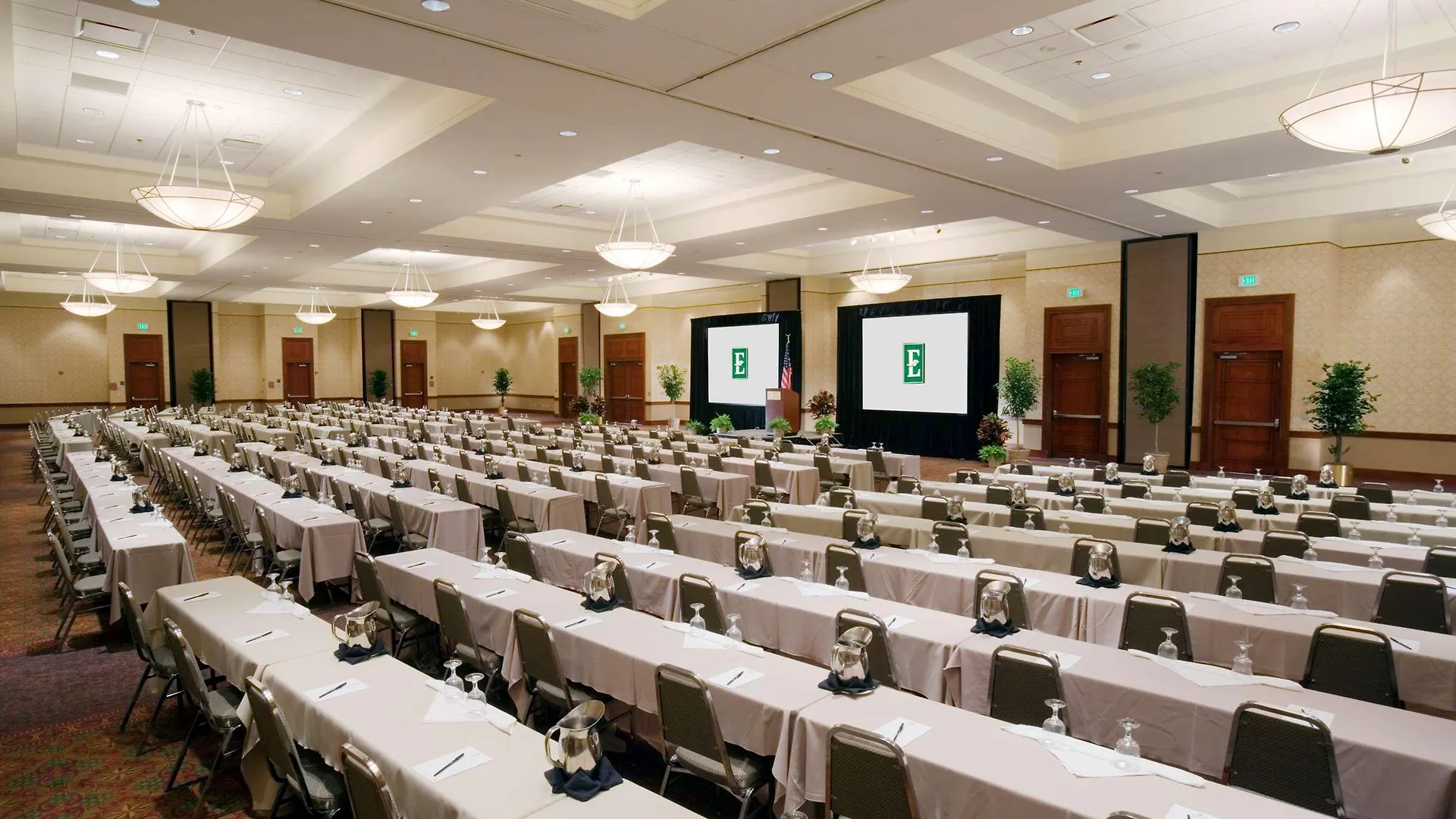 Embassy Suites By Hilton Tampa Usf Near Busch Gardens Hotel