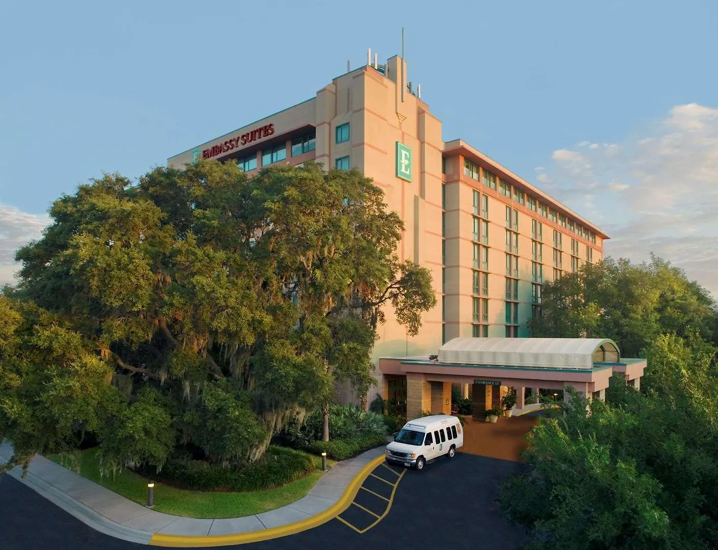 Embassy Suites By Hilton Tampa Usf Near Busch Gardens 3*,  Estados Unidos
