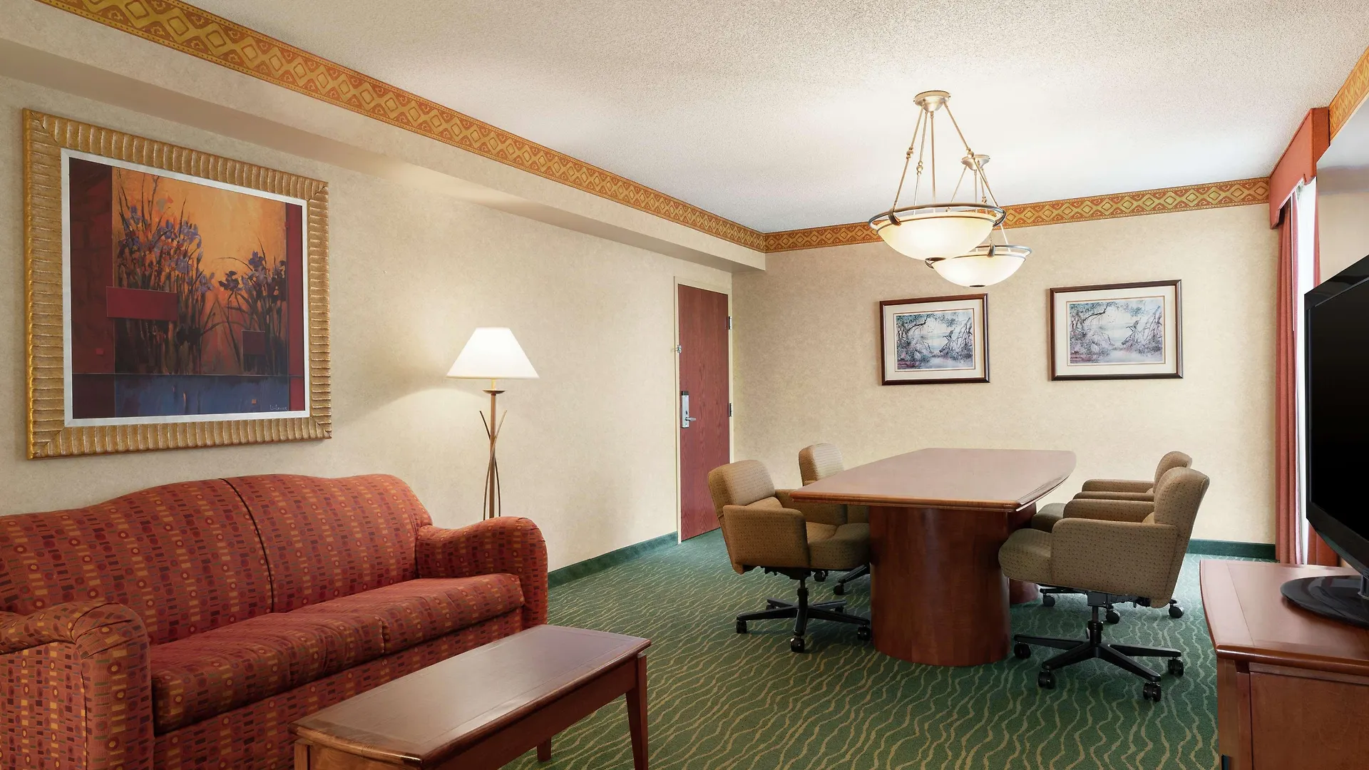 Embassy Suites By Hilton Tampa Usf Near Busch Gardens