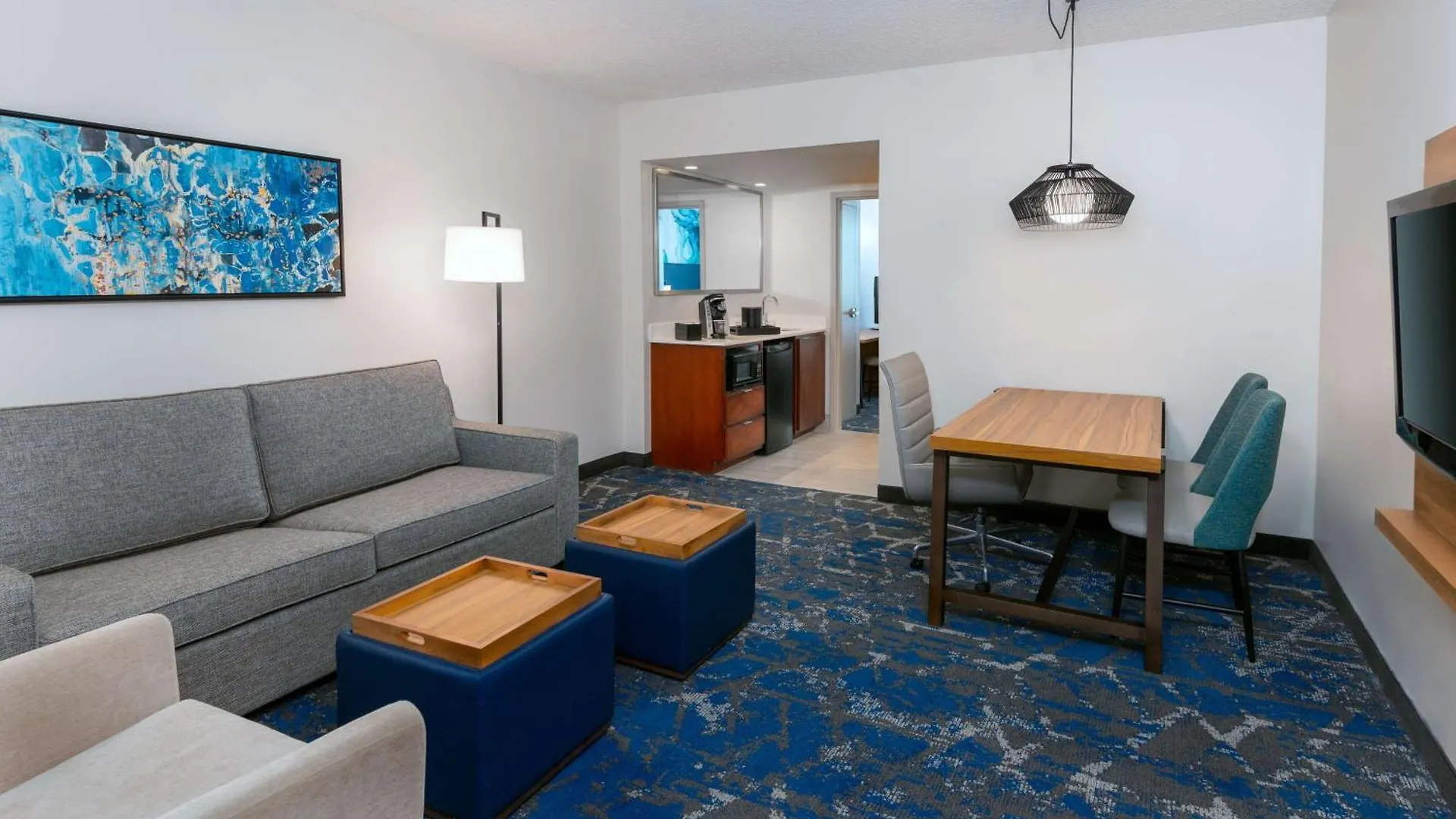 Embassy Suites By Hilton Tampa Usf Near Busch Gardens